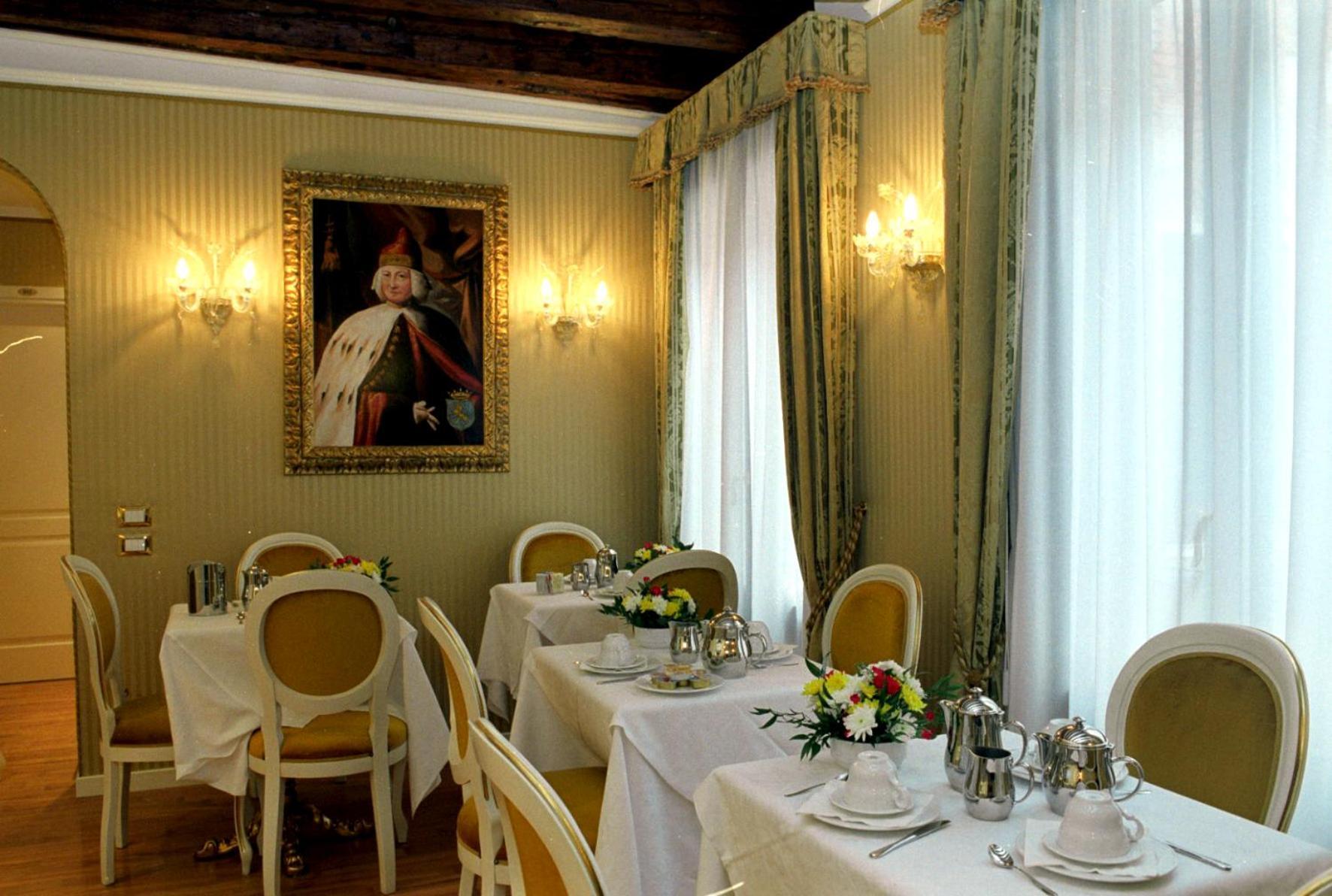 Casa Pisani Canal Veneza Exterior foto